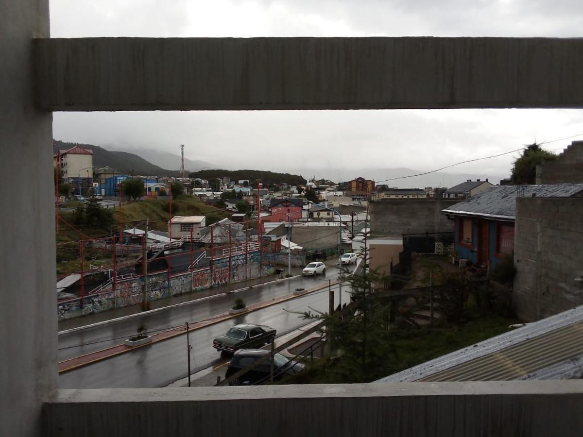 DEPTO NUEVO USHUAIA LINDA VISTA AL NORTE Wifi Exterior foto